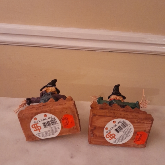 J. T. S. Pair Scarecrow Vintage Resin Figurines - Picture 9 of 9